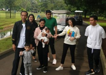 Jokowi Jawab Dinasti Politik soal Gibran dan Bobby: Ini Kompetisi