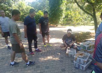Dandim Depok Lepas 300 Burung Ke Alam Bebas
