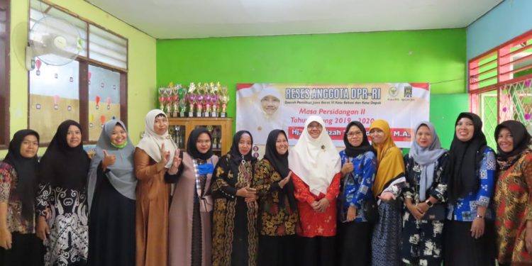 Gelar Reses, Nur Azizah Sampaikan Urgensi RUU Ketahanan Keluarga