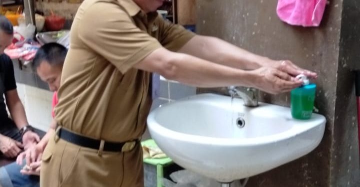 Disperindag Intruksikan Pasar Tradisional di Kota Depok Untuk Sediakan Hand Sanitazier dan Sabun Cuci Tangan