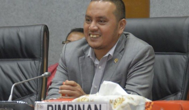 DPR Perpanjang Masa Reses