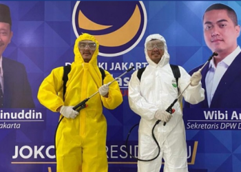 NasDem DKI Semprotkan Disinfektan di Enam Wilayah Jakarta