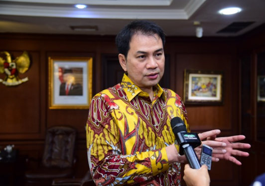 Bergotong Royong Melawan Virus Corona