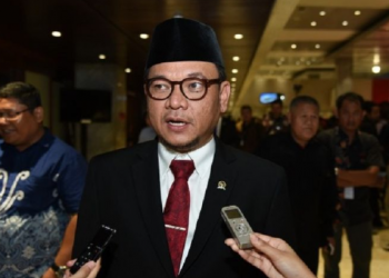 Ketua DPP Golkar Tak perlu Curiga Berlebihan soal Kartu Prakerja