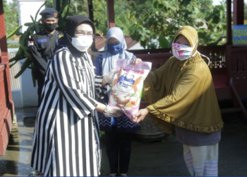 Aleg NasDem Bantu Buruh hingga Pedagang Kaki Lima