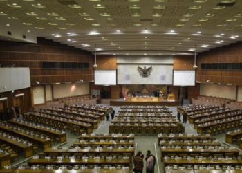 Baleg DPR Sebut Rapat Omnibus Law Tertutup