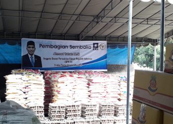 Anggota DPR RI Fraksi PAN Menyalur Ribuan Sembako Di Dapil