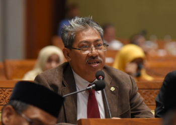 RUU Cipta Kerja Pro-Asing, Persulit Kepentingan Lokal,