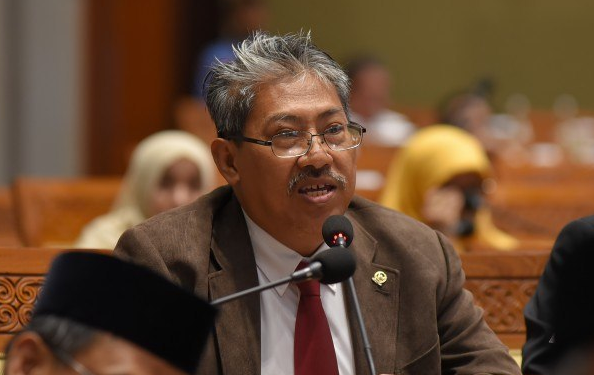 RUU Cipta Kerja Pro-Asing, Persulit Kepentingan Lokal,