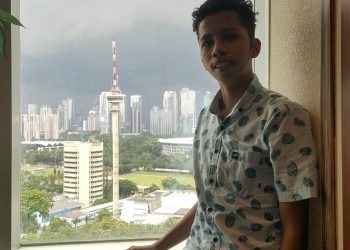 Menjalani Bisnis Sesuai Dengan Syariat Islam