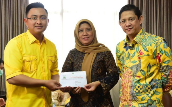 DPP Golkar Menerbitkan SK Rekomendasi Kepada Ratu Ati Marliati Pada Pilkada