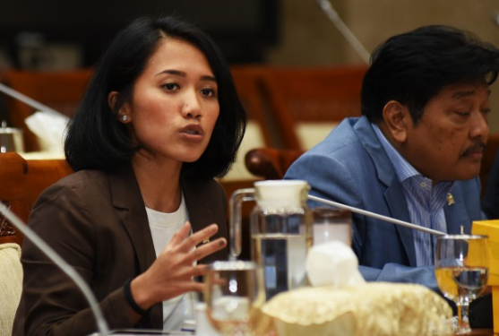 DPR Dorong Sinergi Kebijakan Fiskal dan Moneter untuk Jaga Stabilitas Nilai Tukar Rupiah