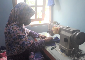 Sahabat Lestari Berdayakan Ibu Rumah Tangga Produksi Masker