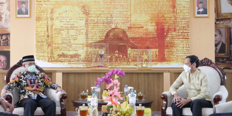 Silaturahim ke PP Muhammadiyah, Mendikbud Diskusikan Peta Jalan Pendidikan Indonesia