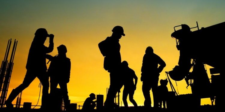 Memperjuangkan Nasib Buruh dari Eksploitasi