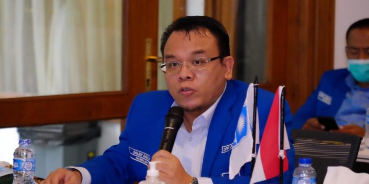 Fraksi PAN DPR RI Raih Penghargaan Voice Of Democracy