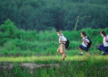 Hari Anak Sedunia: Covid-19 dan Nasib Penerus Peradaban