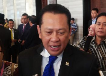 Bamsoet Minta Pemerintah Hati-hati Sosialisasikan Manfaat Vaksin Covid-19