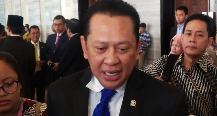 Bamsoet Minta Pemerintah Hati-hati Sosialisasikan Manfaat Vaksin Covid-19