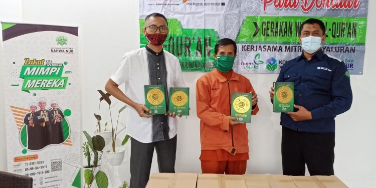 Tebar Mushaf Al-Qur’an Di Kecamatan Ciampea Kabupaten Bogor
