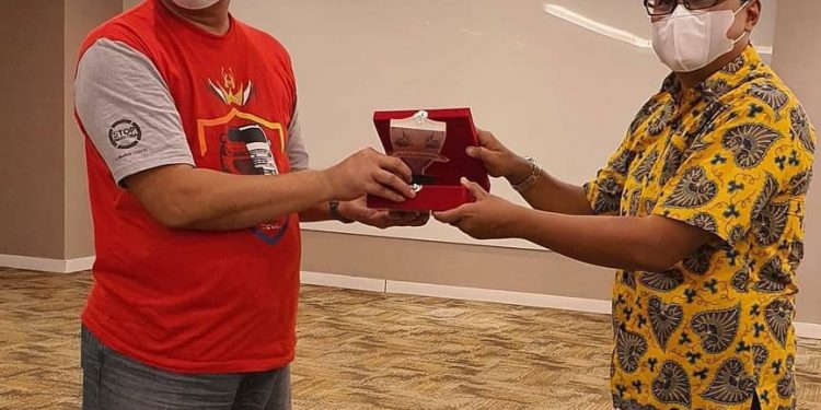 Silaturahmi Pentahelix Kepariwisataan Sumbar dengan Peserta Touring TBZI dan CCC