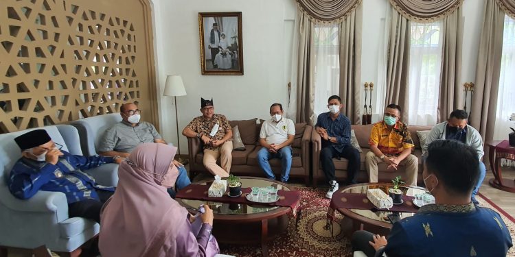 Gercep Kadisparprov Dampingi Tim PMO BUMN Kunjungi Sawahlunto