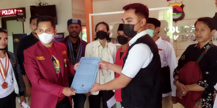 Dinilai Bikin Gaduh, Cipayung NTB Laporkan Luhut Ke Polisi