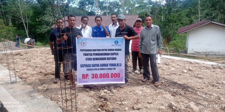 Ahmad Yohan Berikan Bantuan Dana Aspirasi, Pater Andreas: Ini Hadiah Paskah Untuk Umat Ratedao