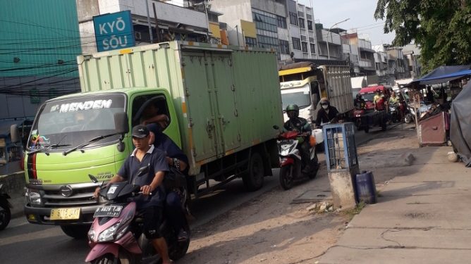 Tanggapi Kemacetan Dijalan Teluk Gong Raya Kadishub Jakarta Utara Cek Lokasi