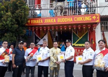 Barongsai dan Pembagian 5 Ton Beras Isi Kegiatan Hajat Bumi Vihara Jivaka Buddha Chikung