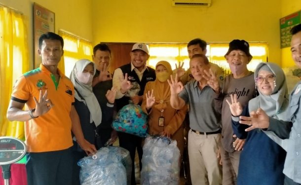 Sosialisasi Program Reward dan Poin Bank Sampah Sri Rejeki Rw.08 Jatipulo di Sambut Antusias Masyarakat