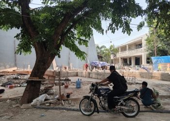 Warga Villa Kapuk Muara Protes Tempatnya di Jadikan Home Industri